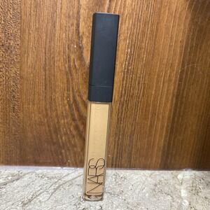 Nars Radiant Creamy Concealer SUCRE‎ D'ORGE Med/Dark 1.5 - Full Size NWOB